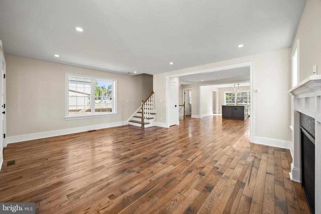 611 SUMMER STREET