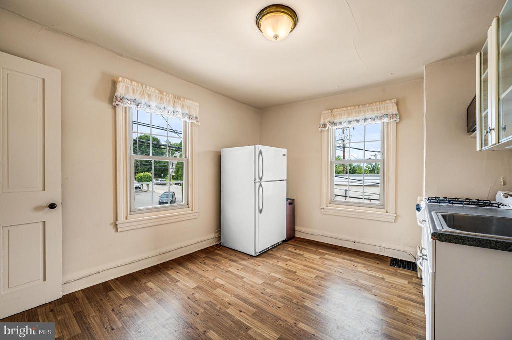 1538 BETHLEHEM PIKE