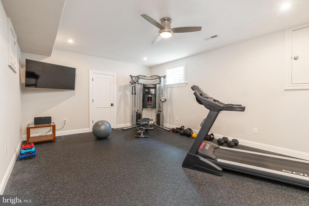 14 Valley View Rd