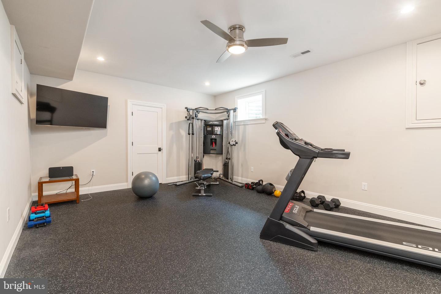 14 Valley View Rd