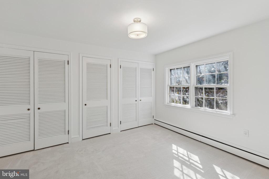 201 Rex Ave