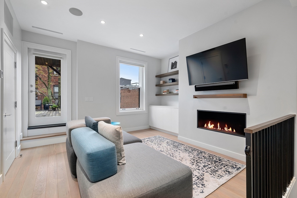 47 Hancock St # 2