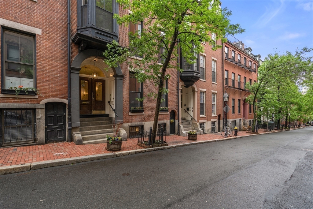 47 Hancock St # 2