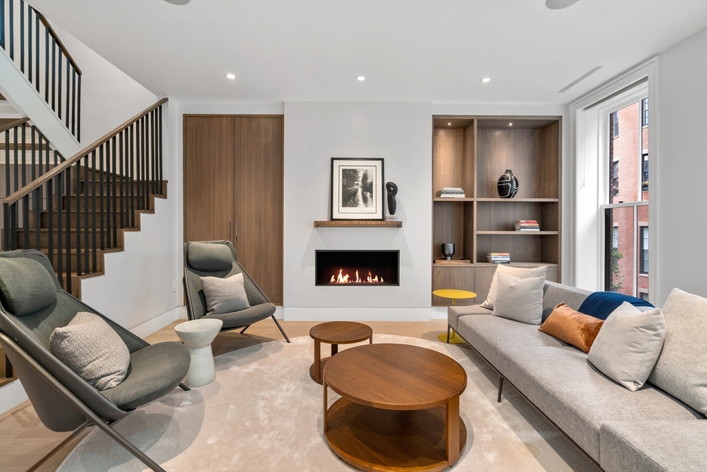 47 Hancock St # 2