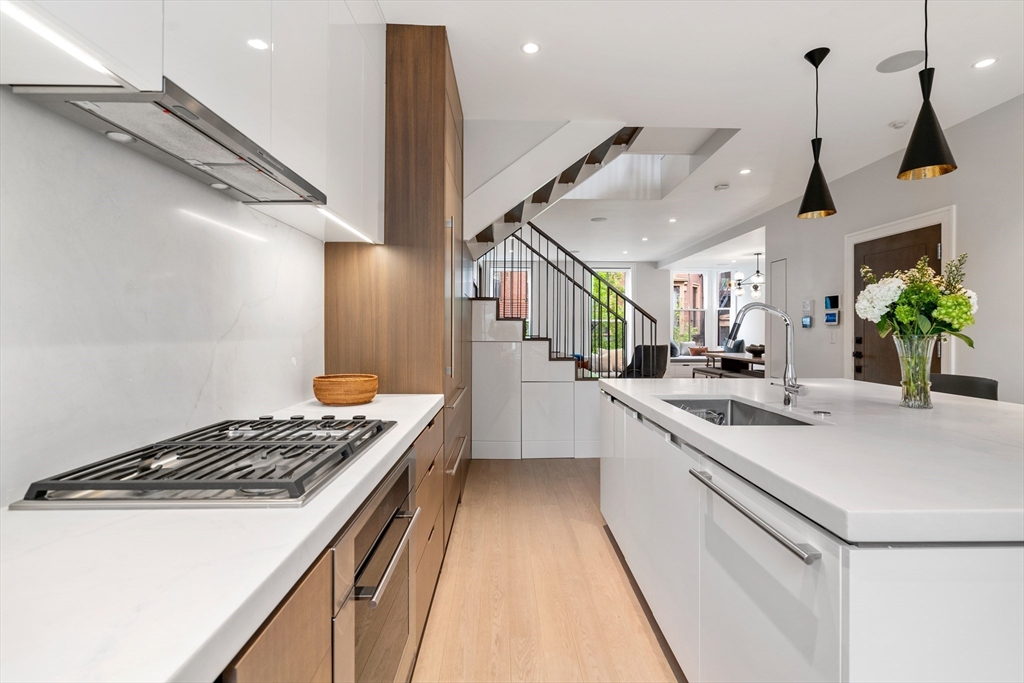 47 Hancock St # 2