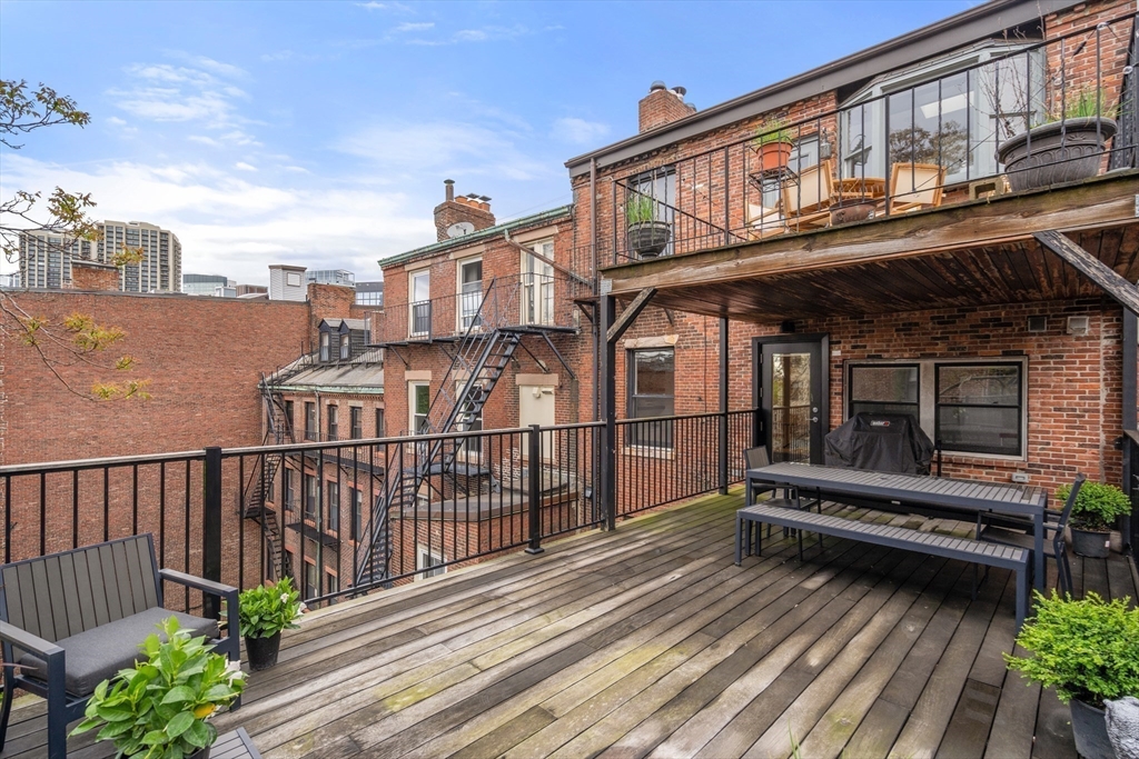 47 Hancock St # 2
