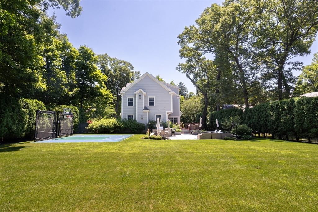 21 Neshobe Rd