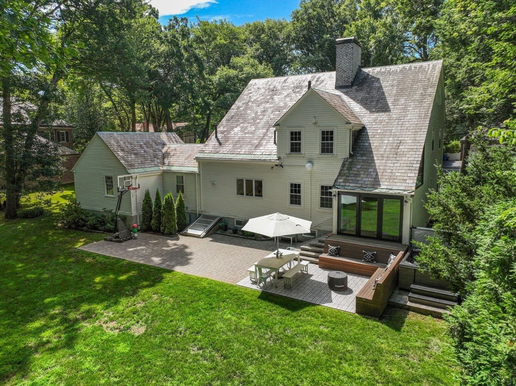 235 Woodland