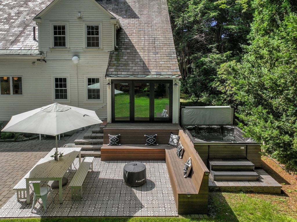 235 Woodland