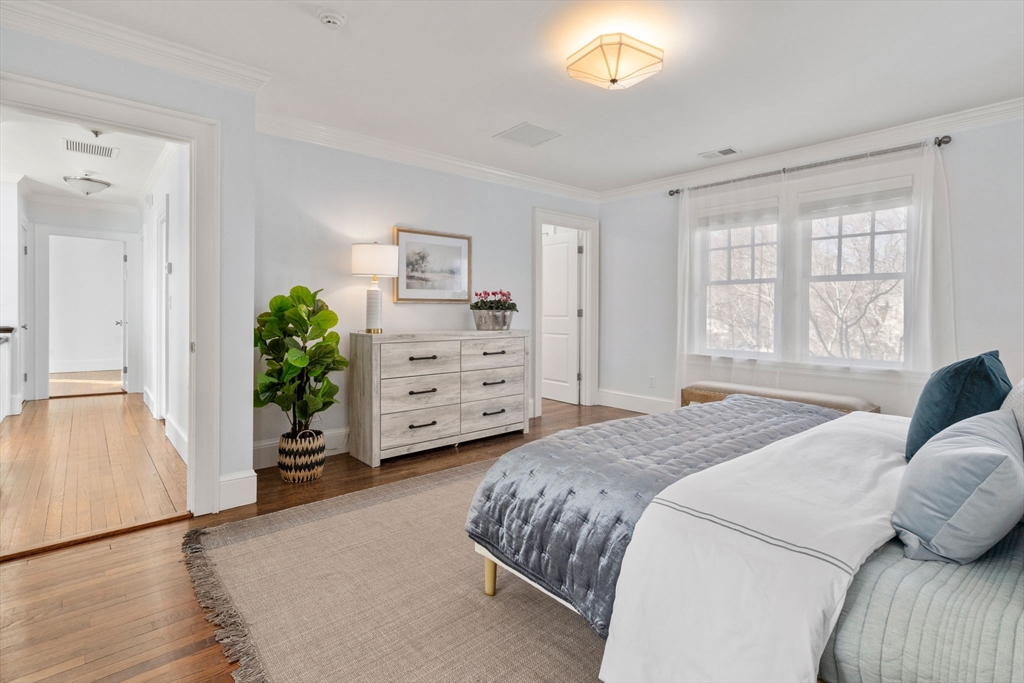830 Commonwealth Ave