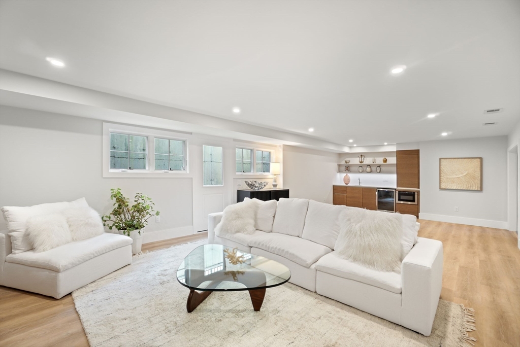 149 Babcock St # 149