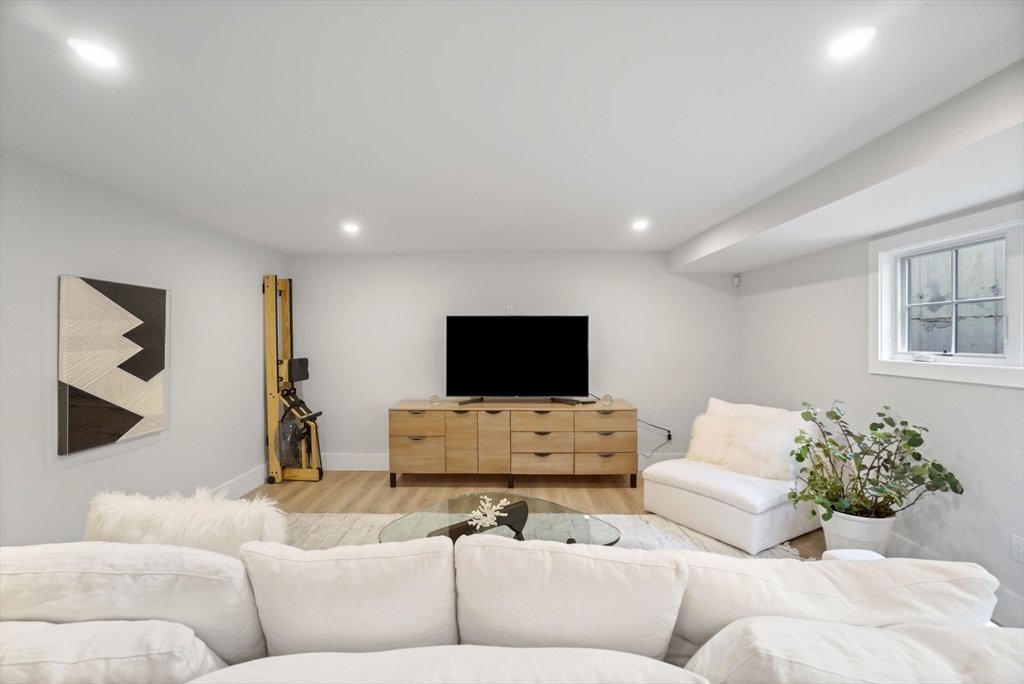149 Babcock St # 149