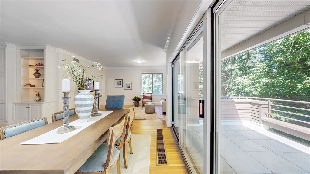 232 Allandale Rd # 2D