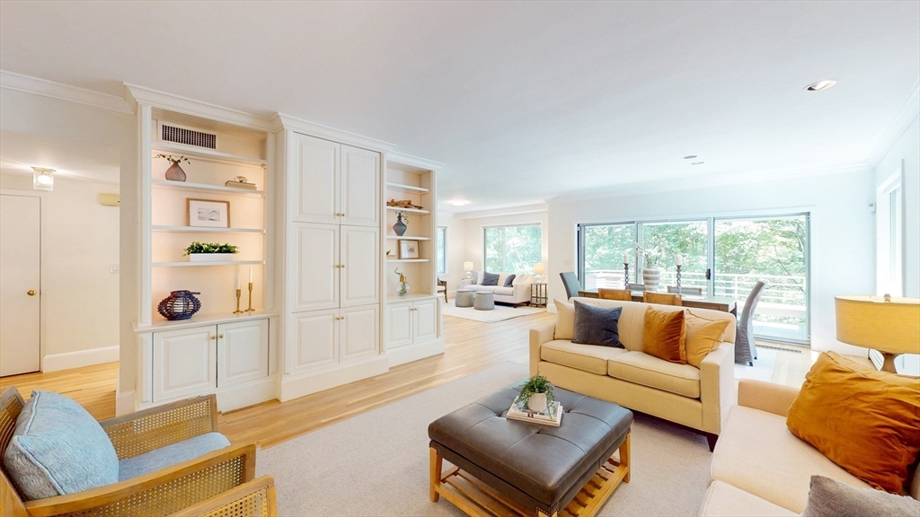 232 Allandale Rd # 2D