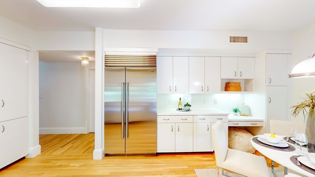 232 Allandale Rd # 2D