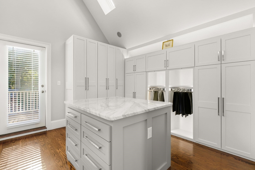 35 Saint John Street