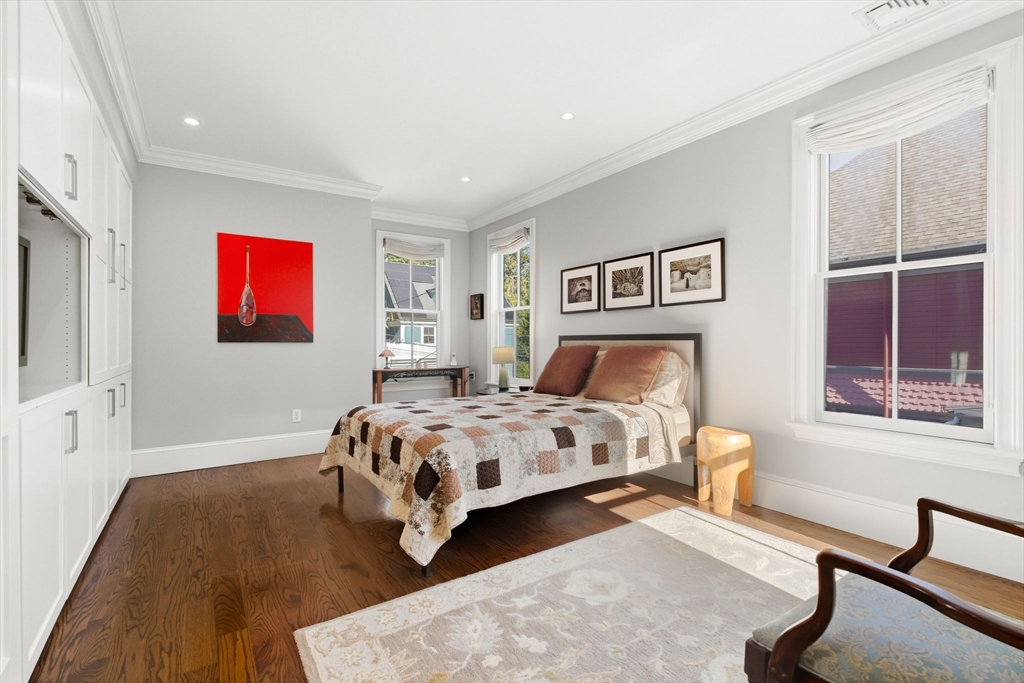 35 Saint John Street