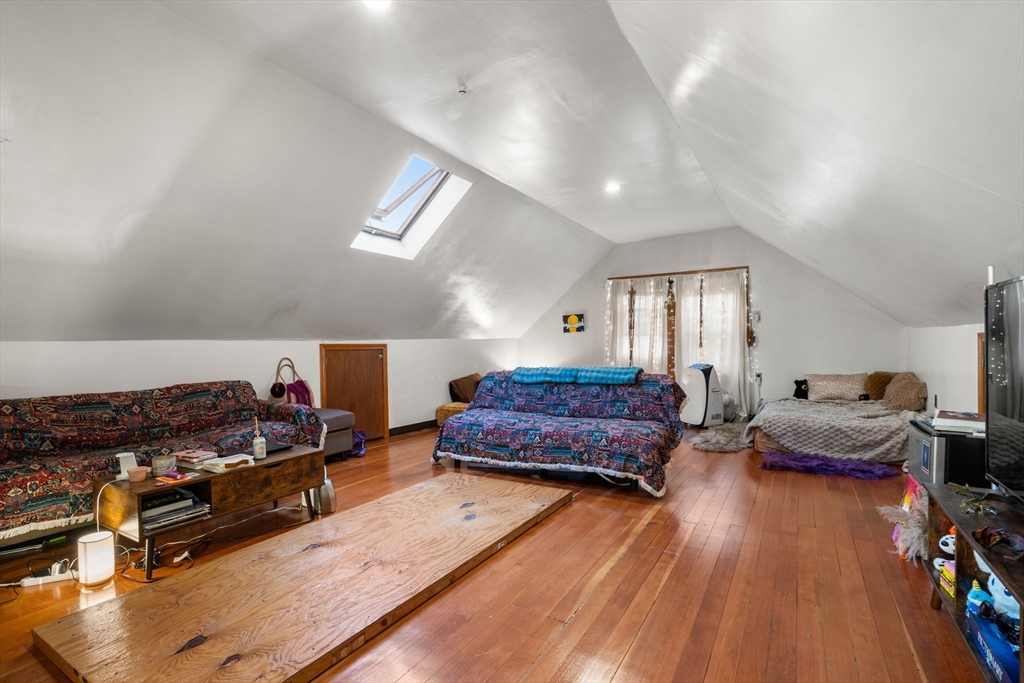 113-115 Nottinghill Rd