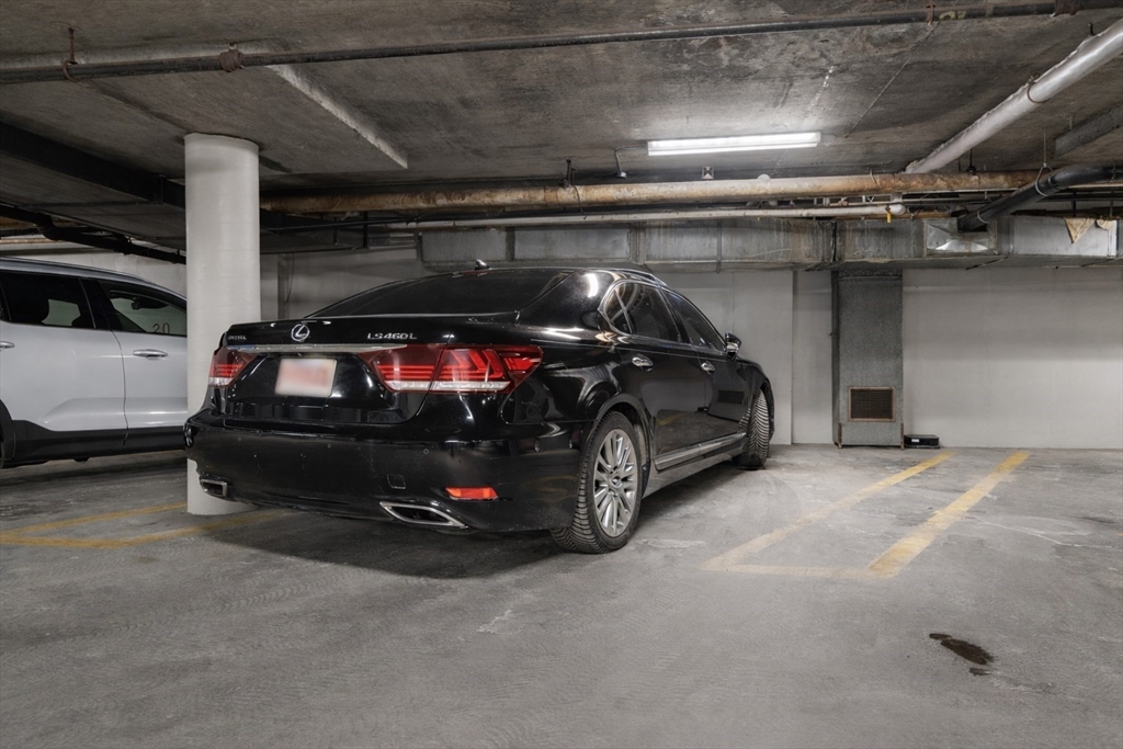 45 Longwood Ave # 712