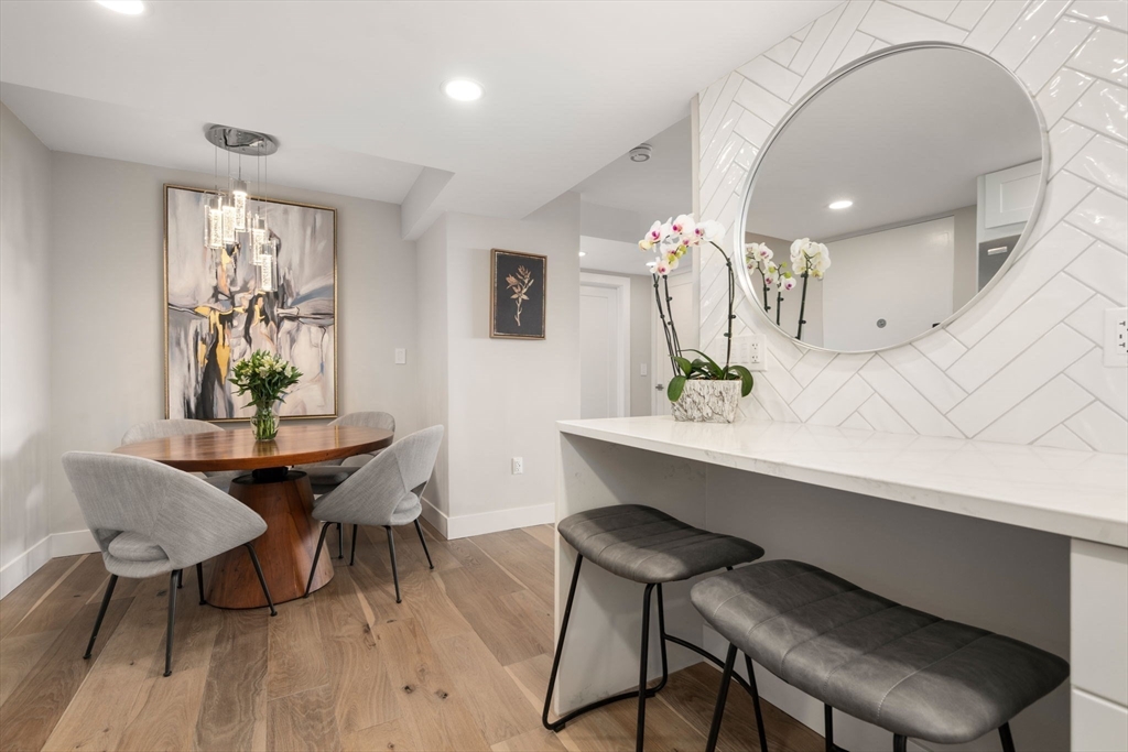 45 Longwood Ave # 712