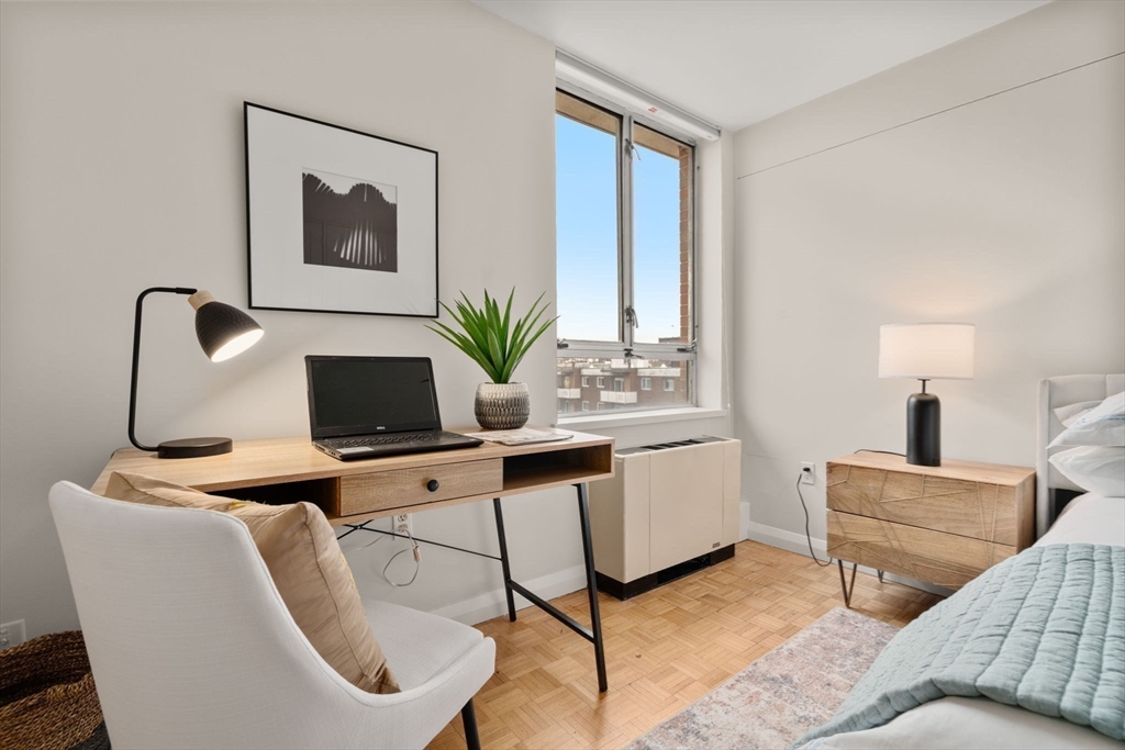 45 Longwood Ave # 801