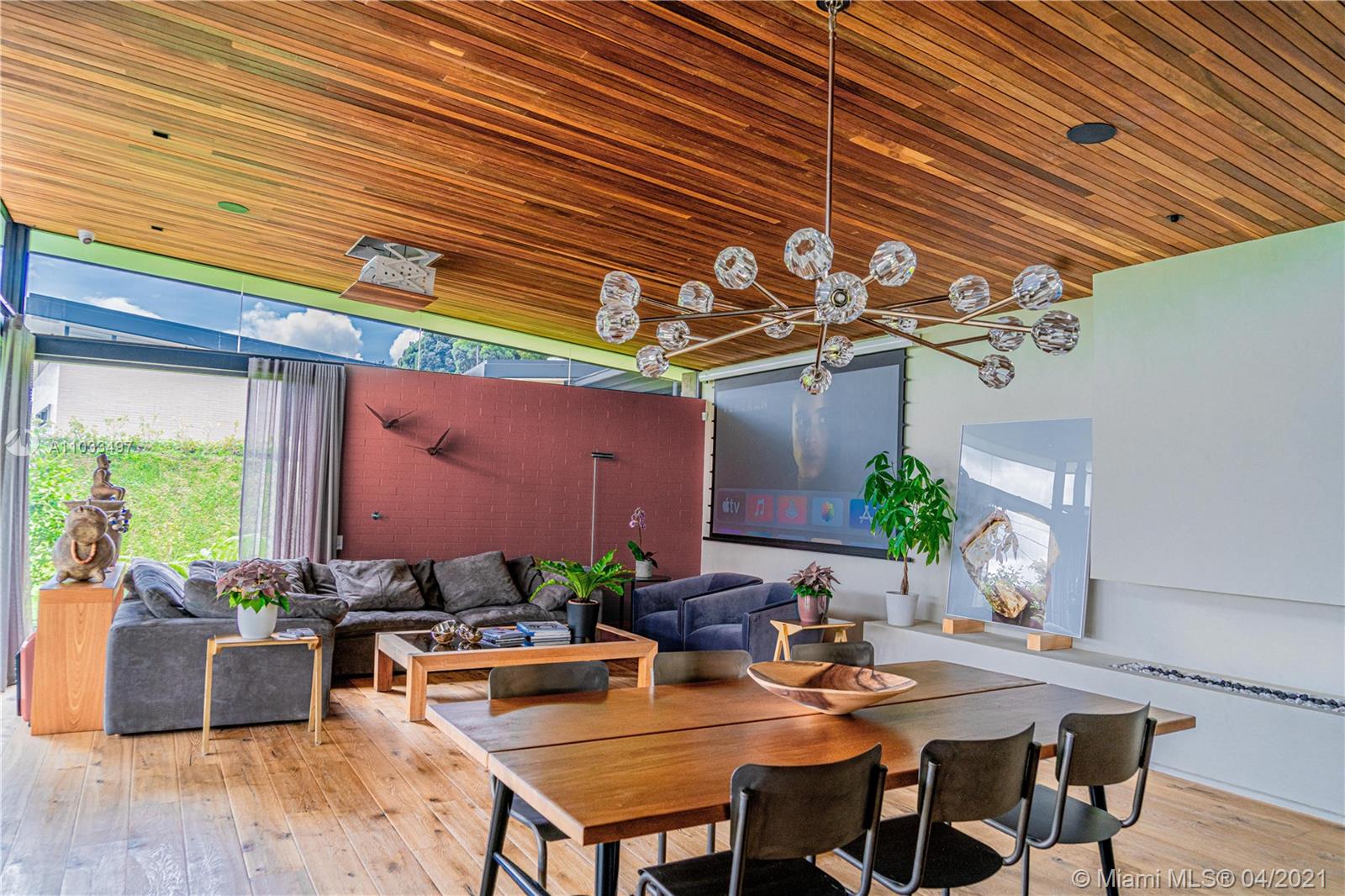 SUR # 4-85, CASA # 7 CALLE 23, ALTO DE LAS PALMAS, ANTIOQUIA