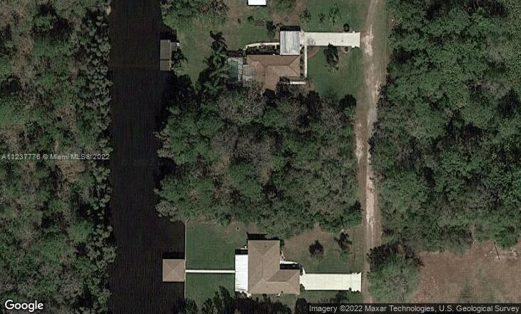 6196 ARBOREA DR N