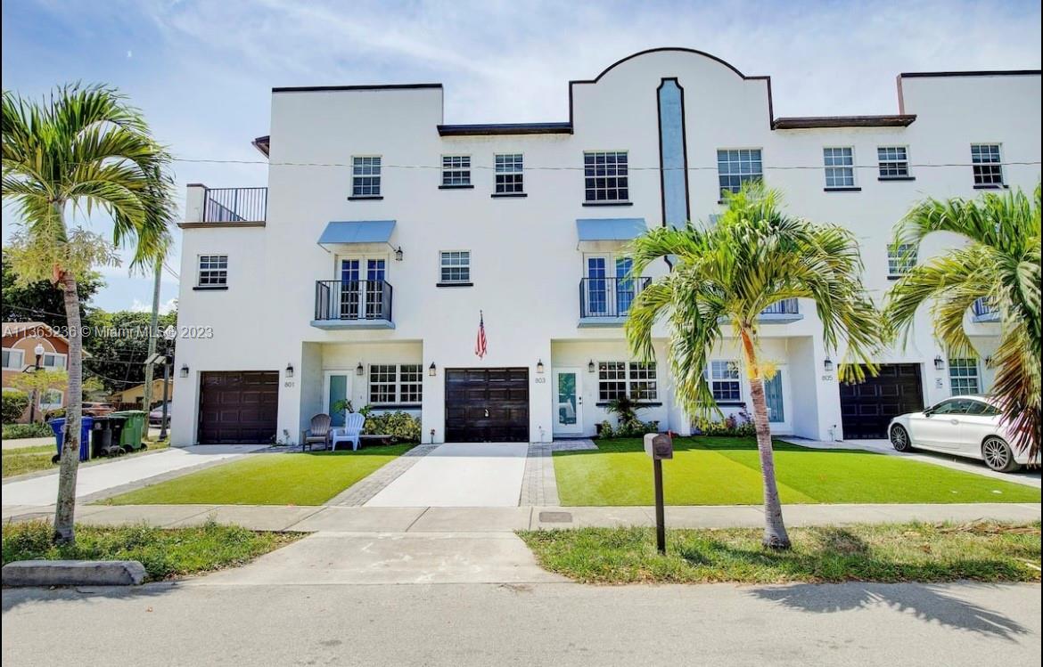 803 NW 1st Ave # 803