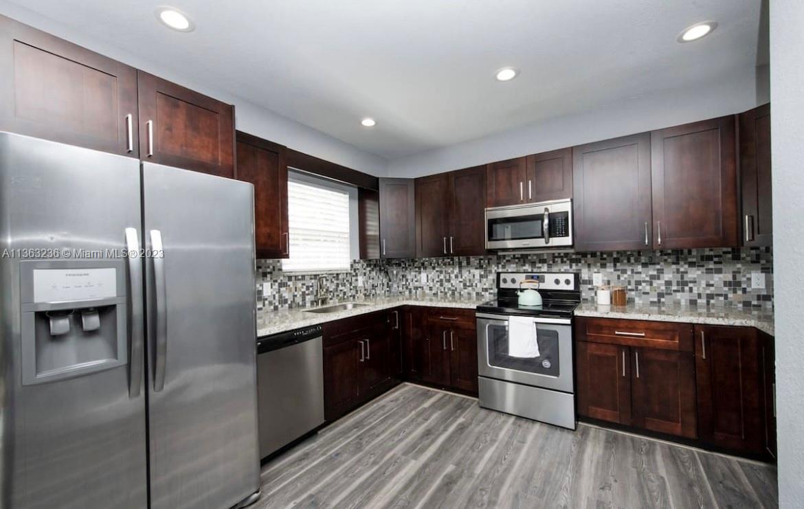 803 NW 1st Ave # 803