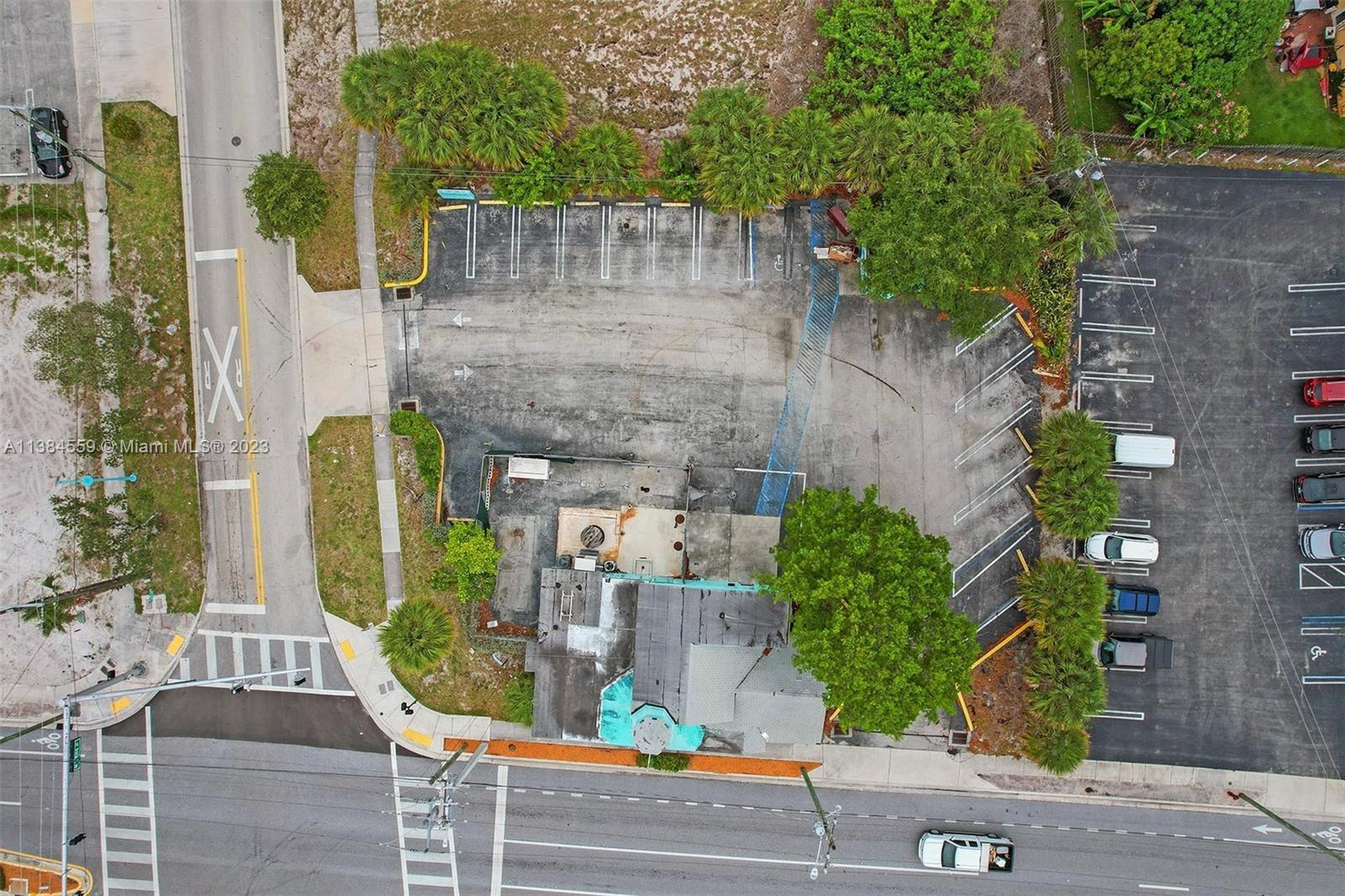 1022 N Federal Hwy