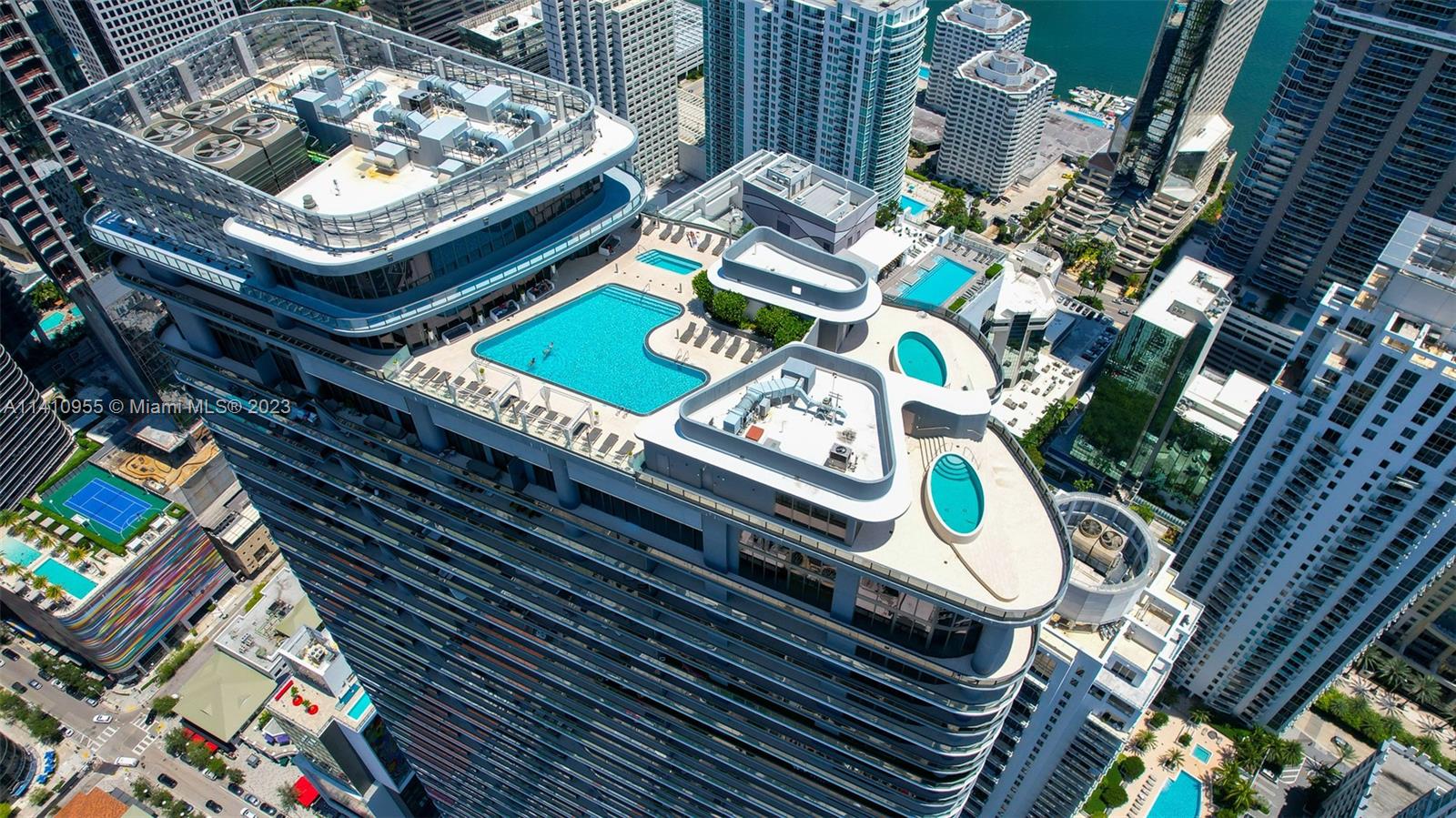 1000 Brickell Plz Unit: PH5707