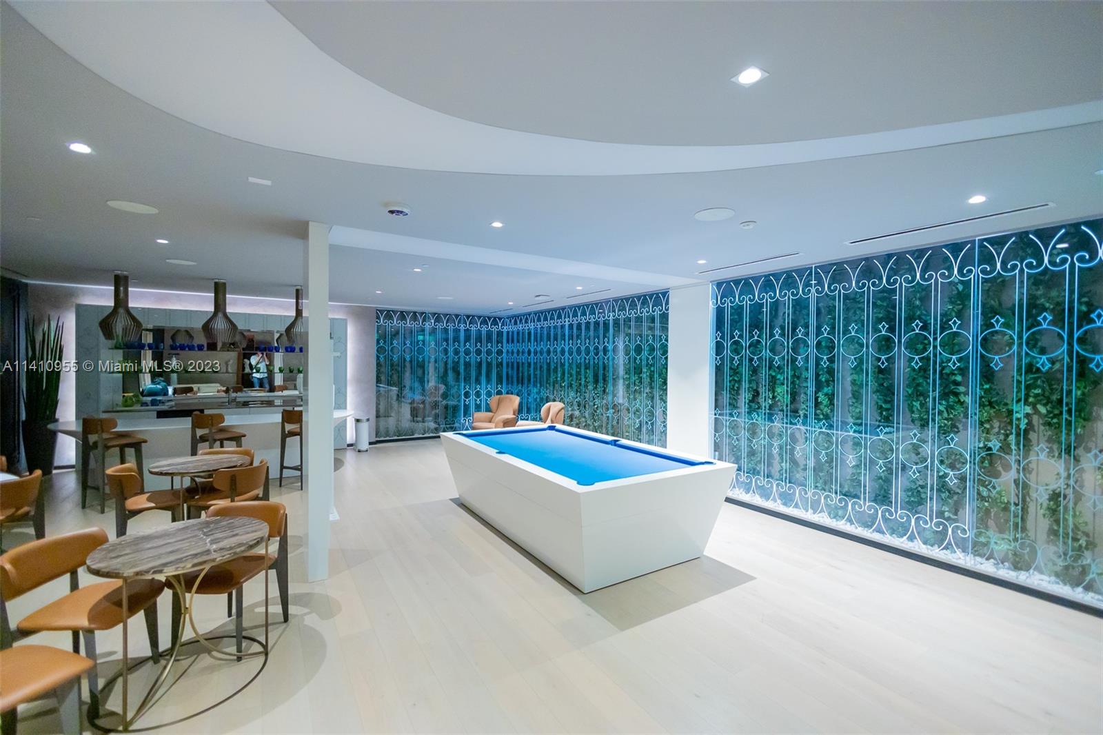 1000 Brickell Plz Unit: PH5707