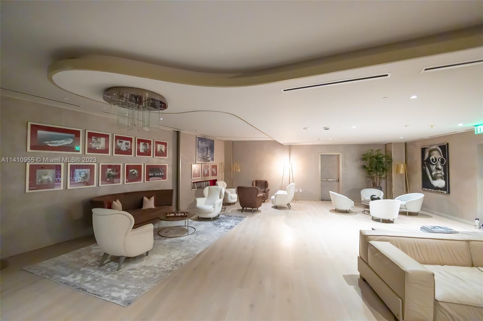 1000 Brickell Plz Unit: PH5707