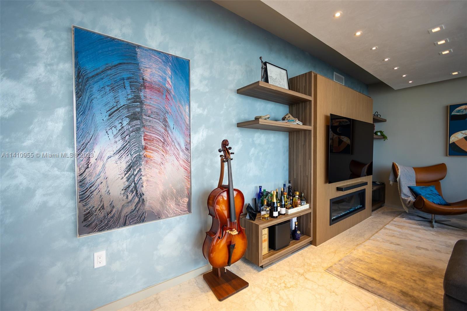 1000 Brickell Plz Unit: PH5707