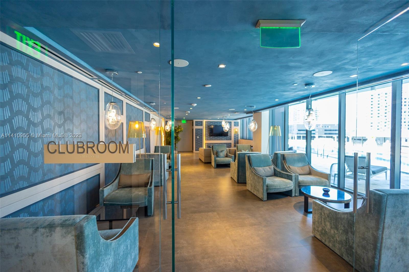 1000 Brickell Plz Unit: PH5707