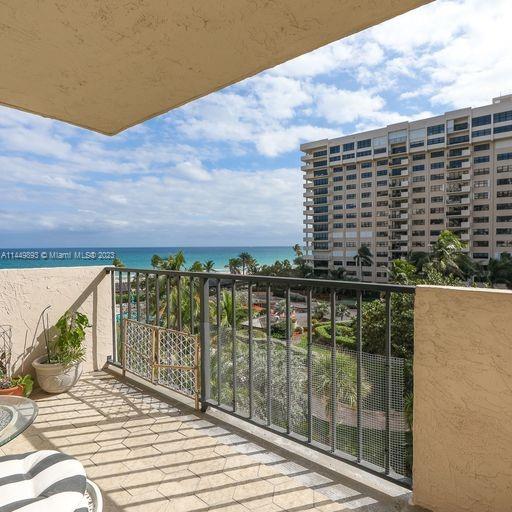 5000 N Ocean Blvd # 503