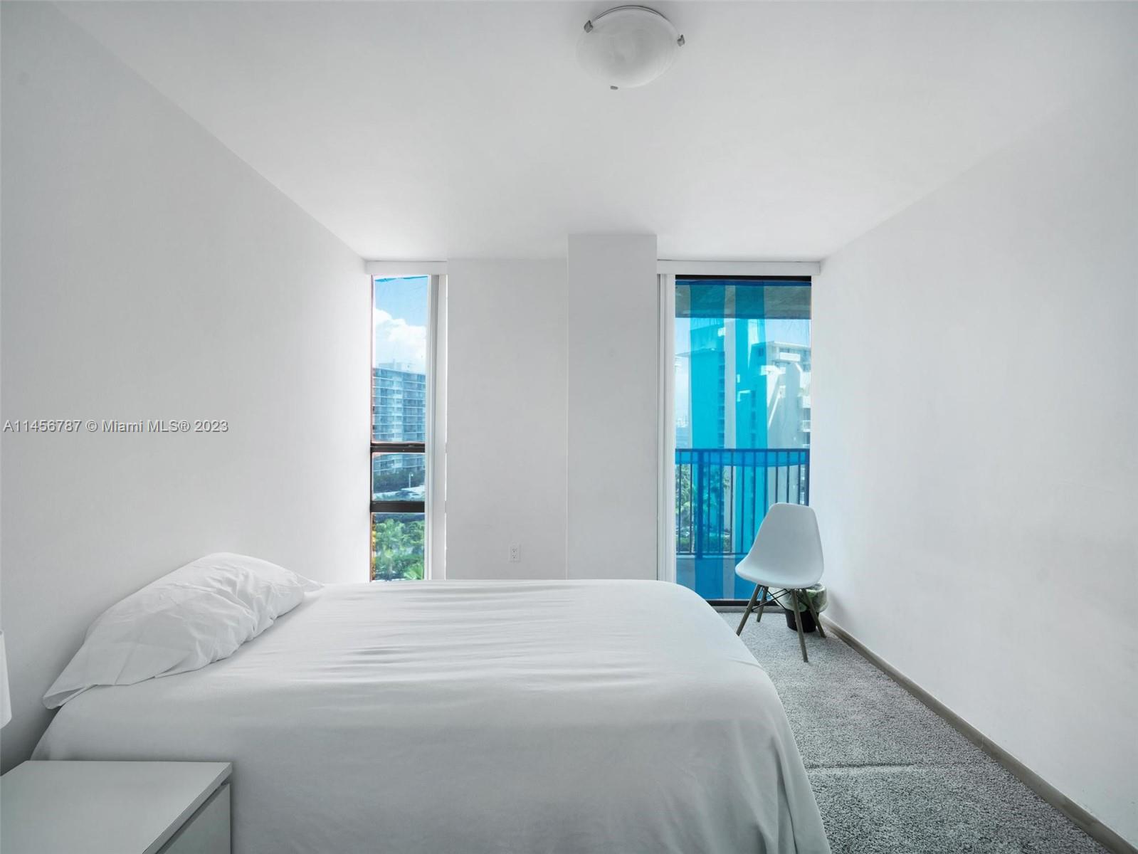 1450 Brickell Bay Dr # 811