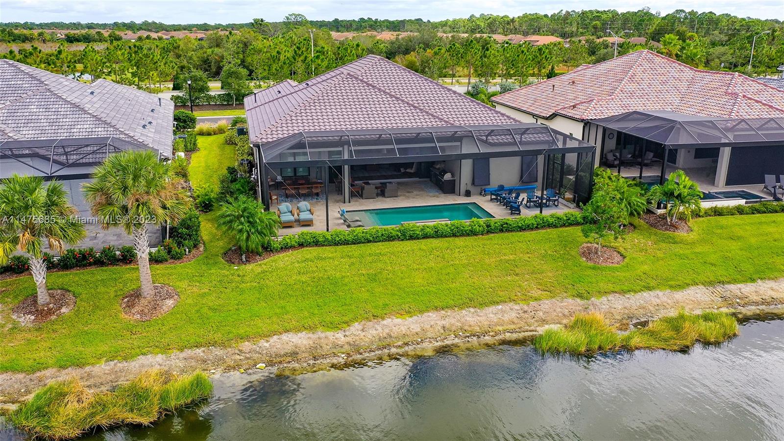 269 Bocelli Dr