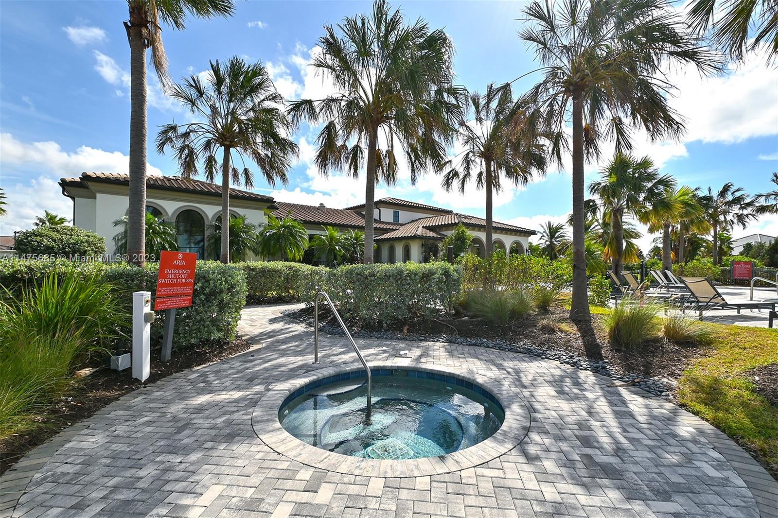 269 Bocelli Dr