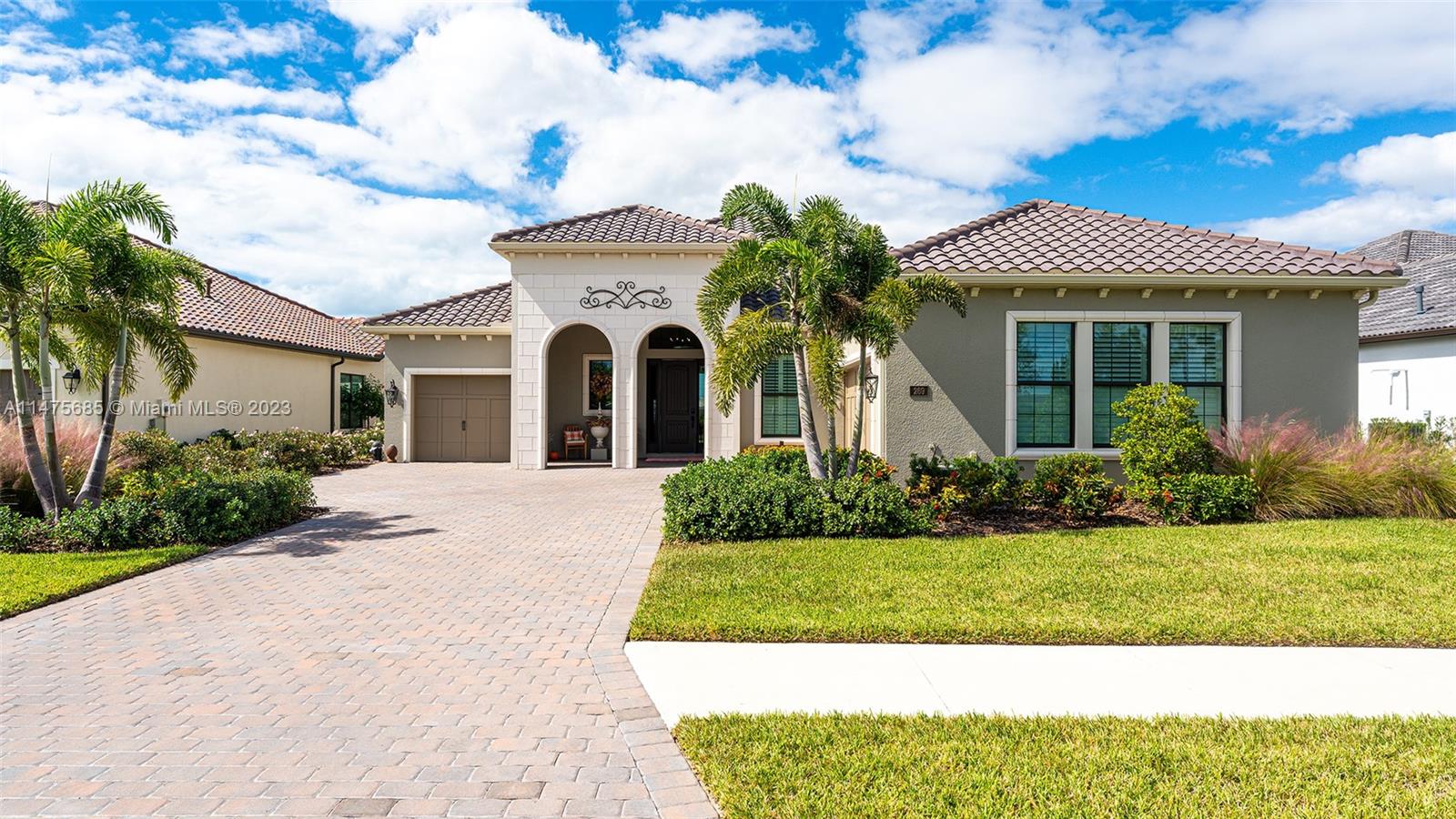 269 Bocelli Dr