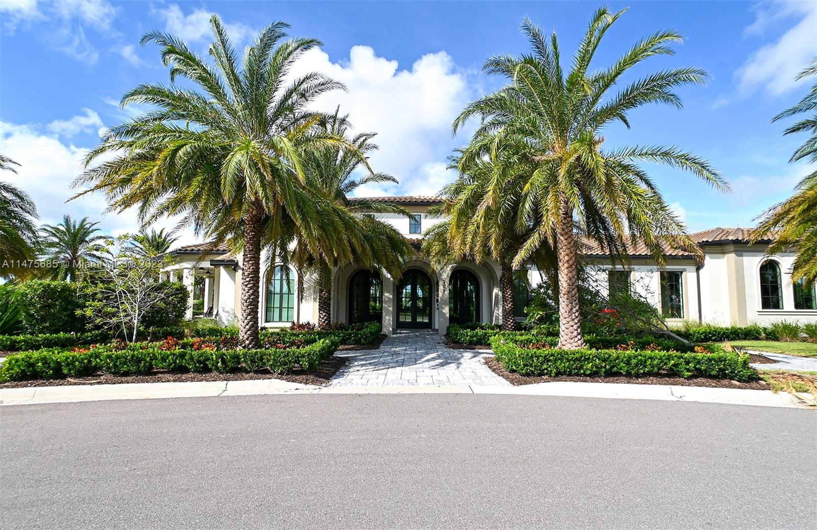 269 Bocelli Dr