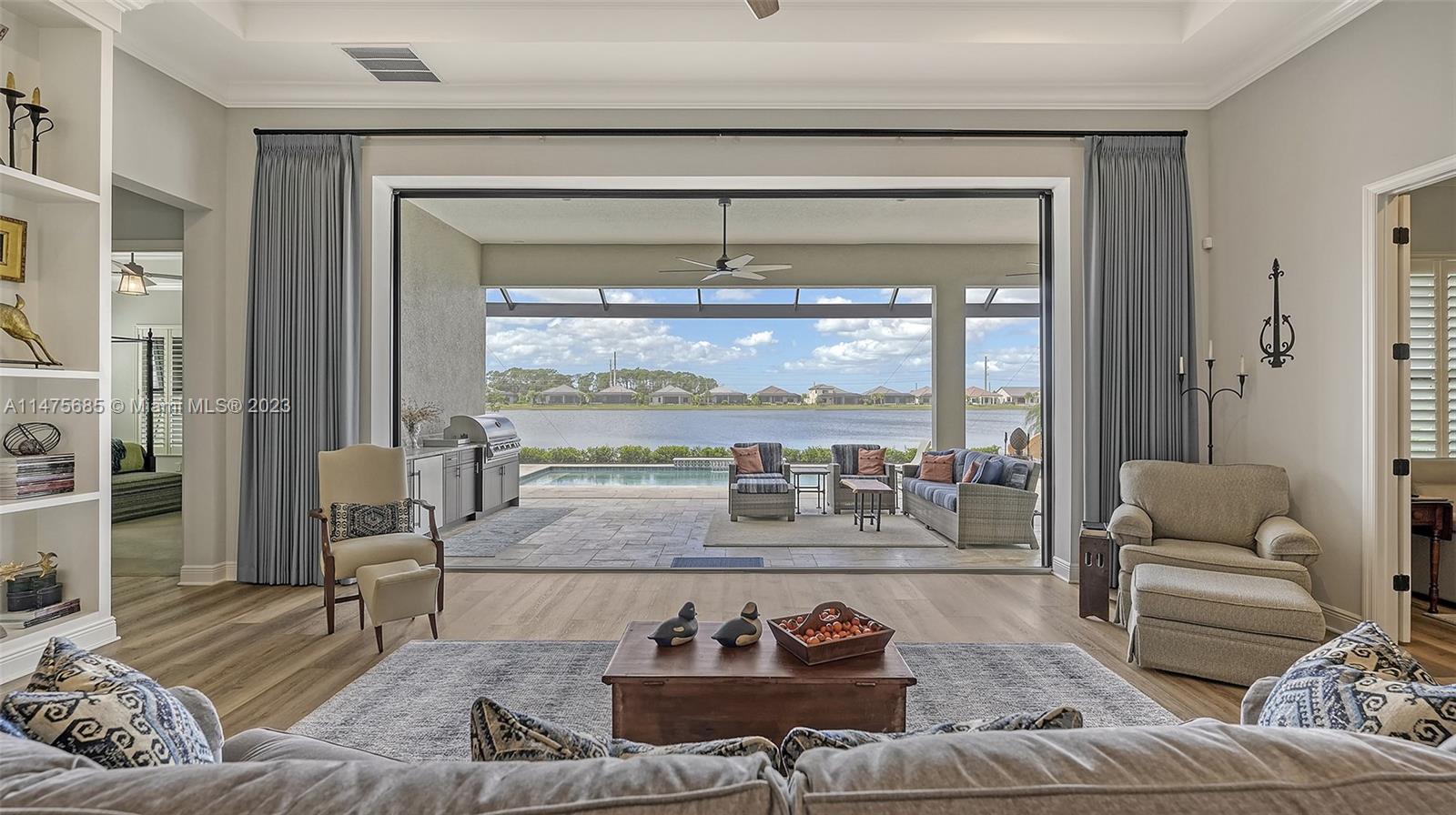 269 Bocelli Dr