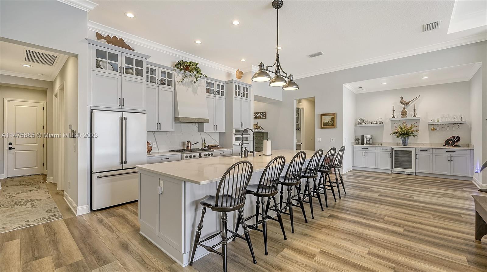 269 Bocelli Dr