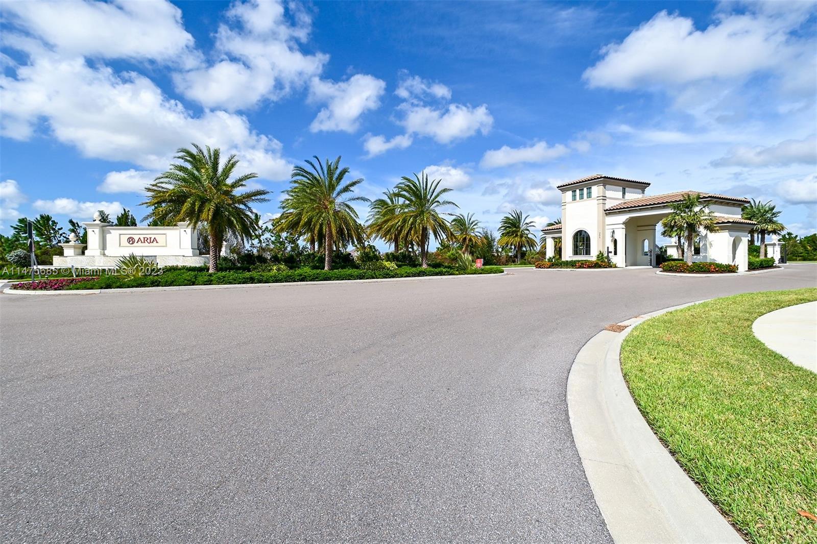 269 Bocelli Dr