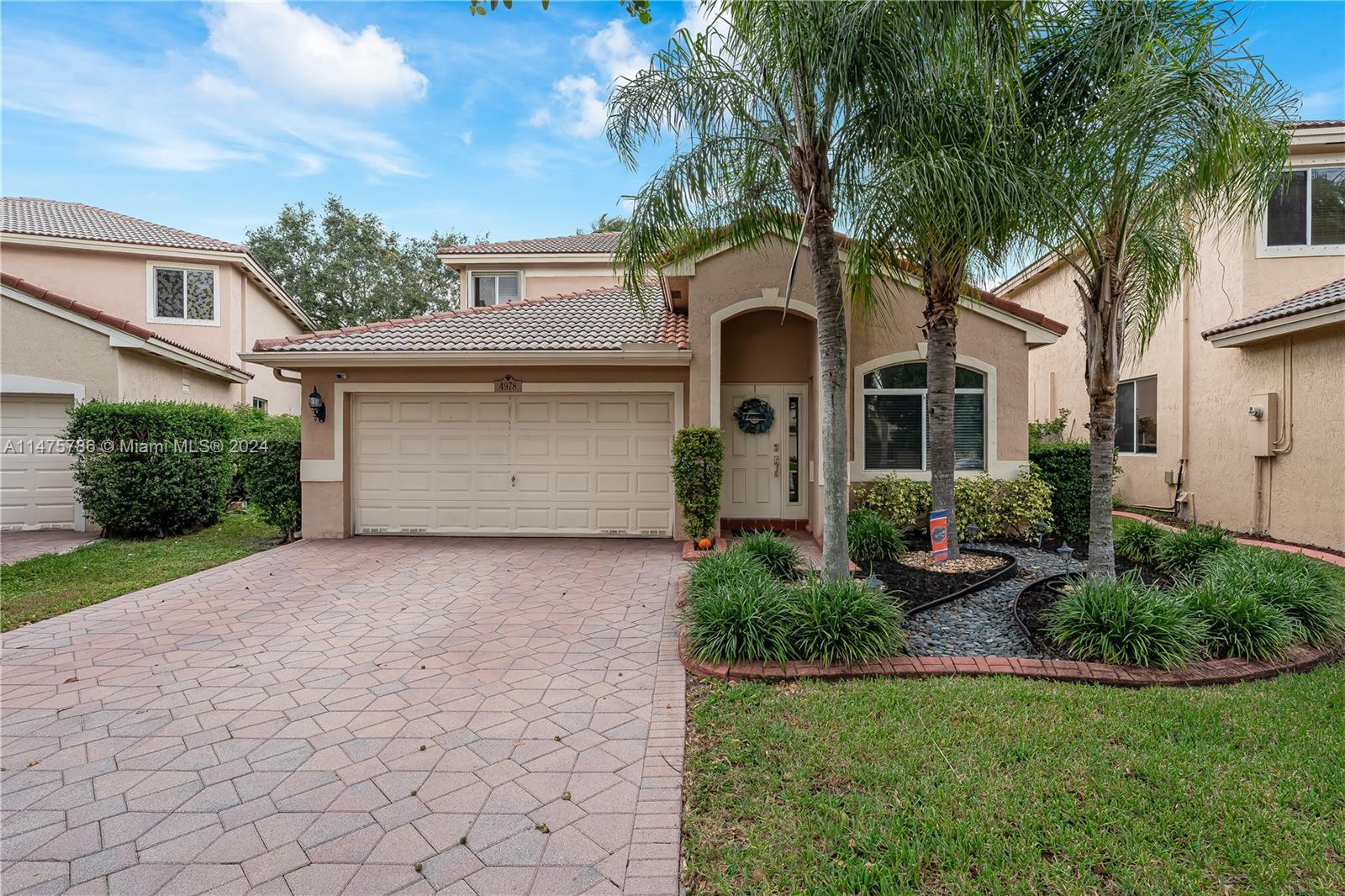 4978 Pebblebrook Ter