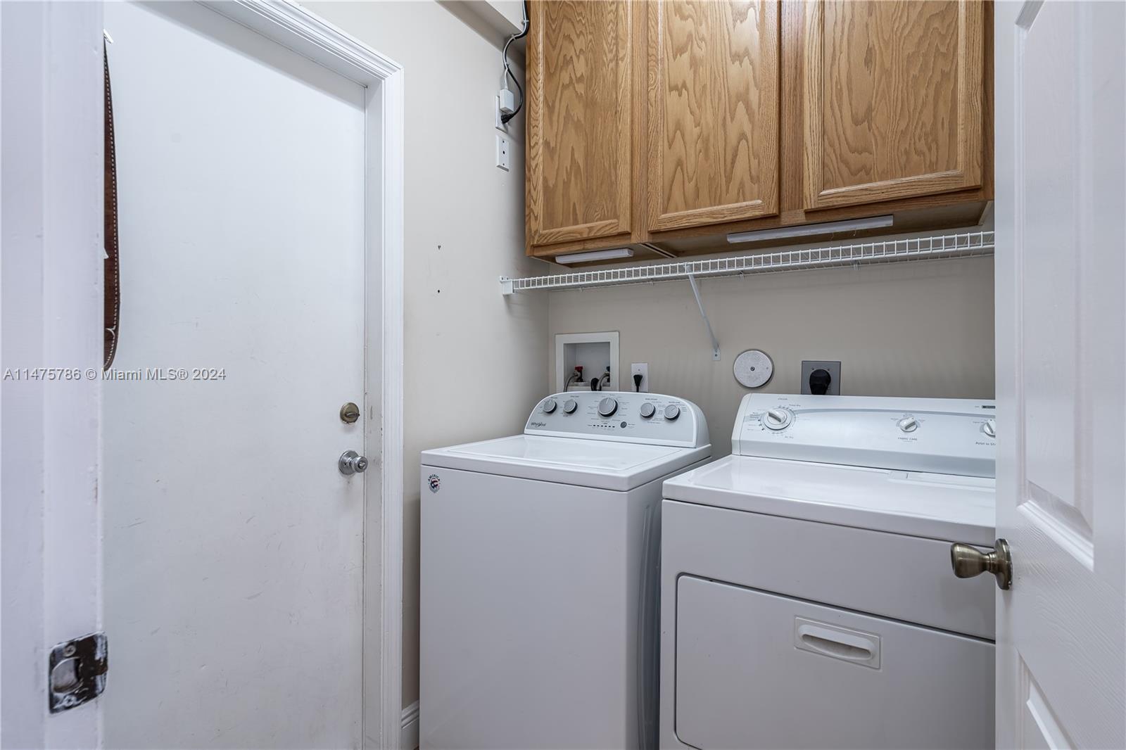 4978 Pebblebrook Ter