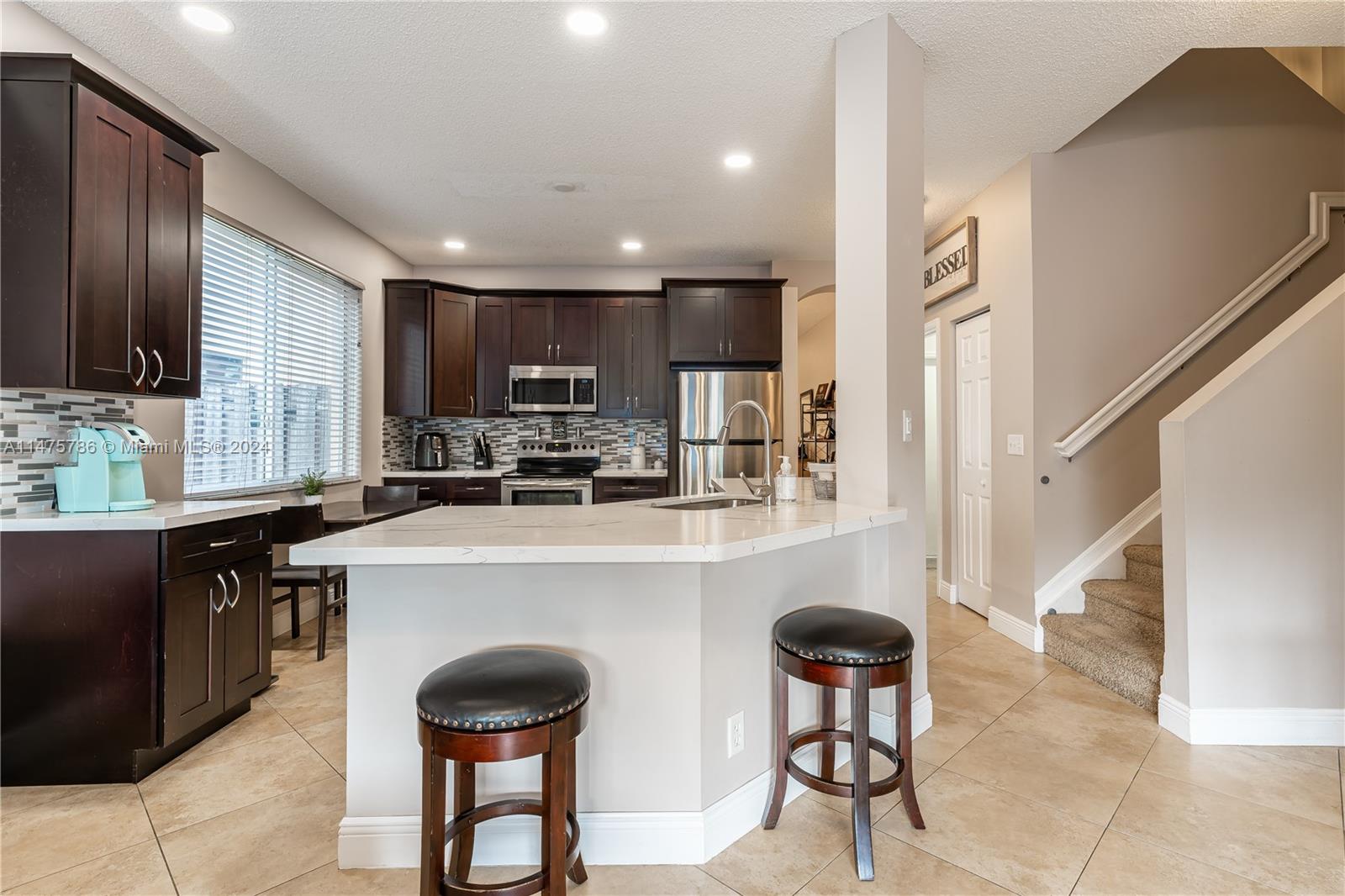 4978 Pebblebrook Ter