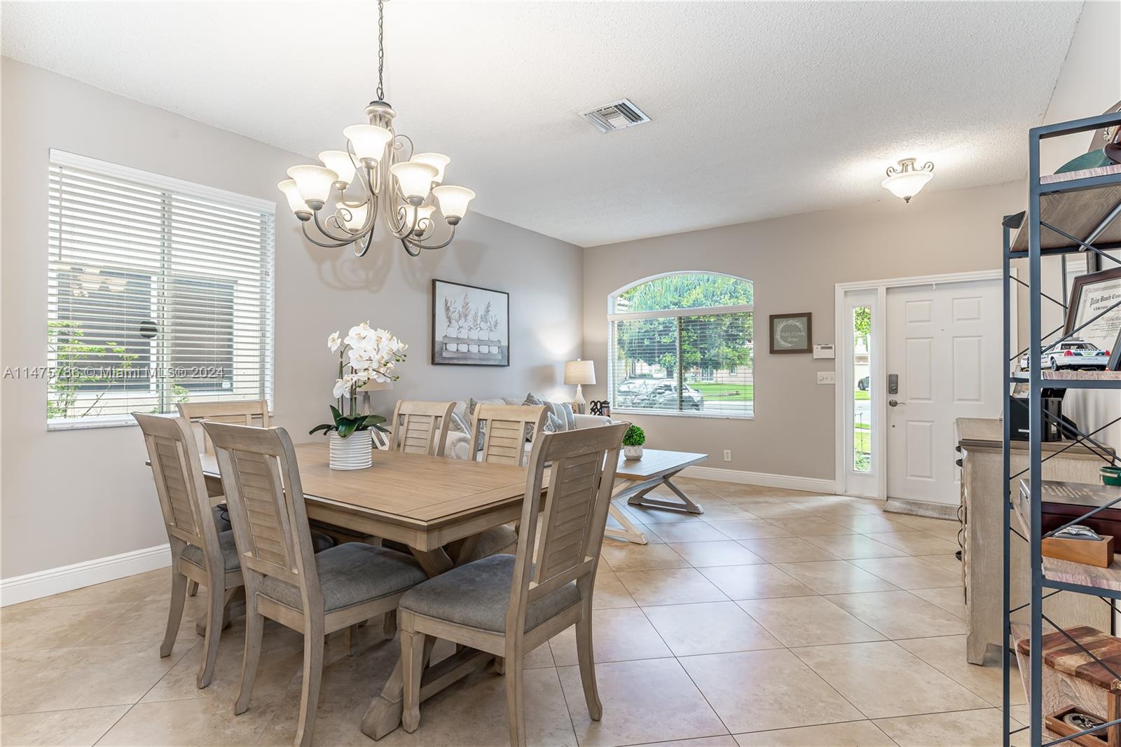 4978 Pebblebrook Ter