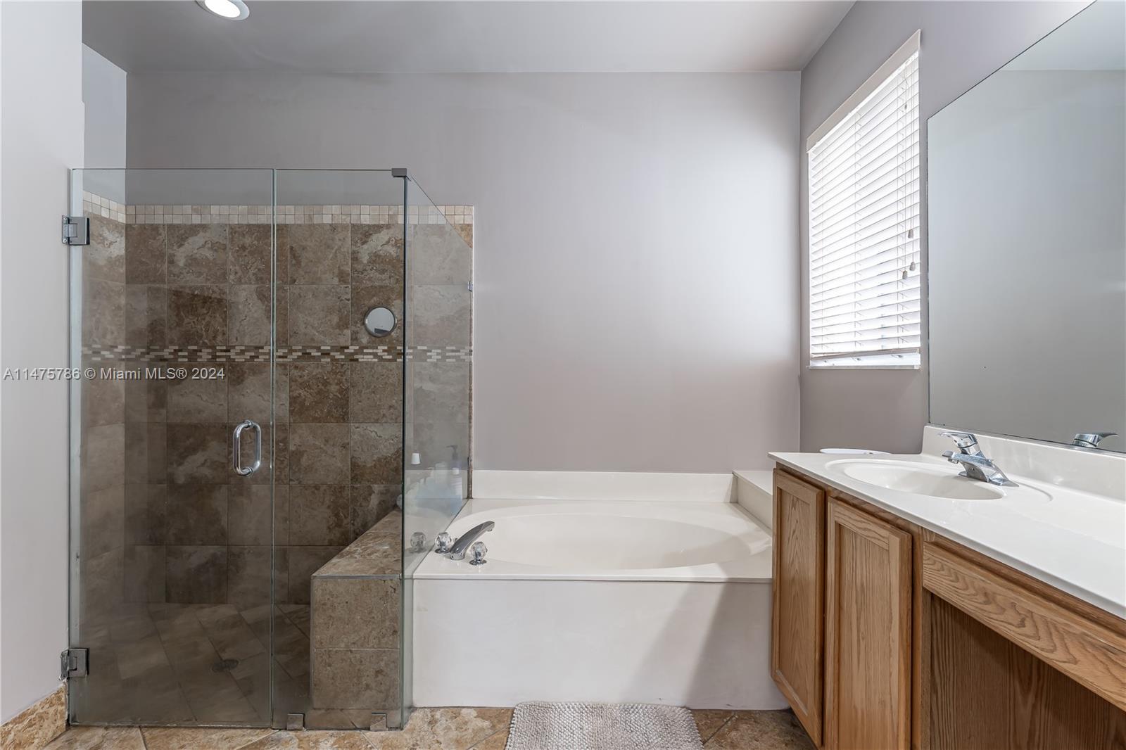 4978 Pebblebrook Ter