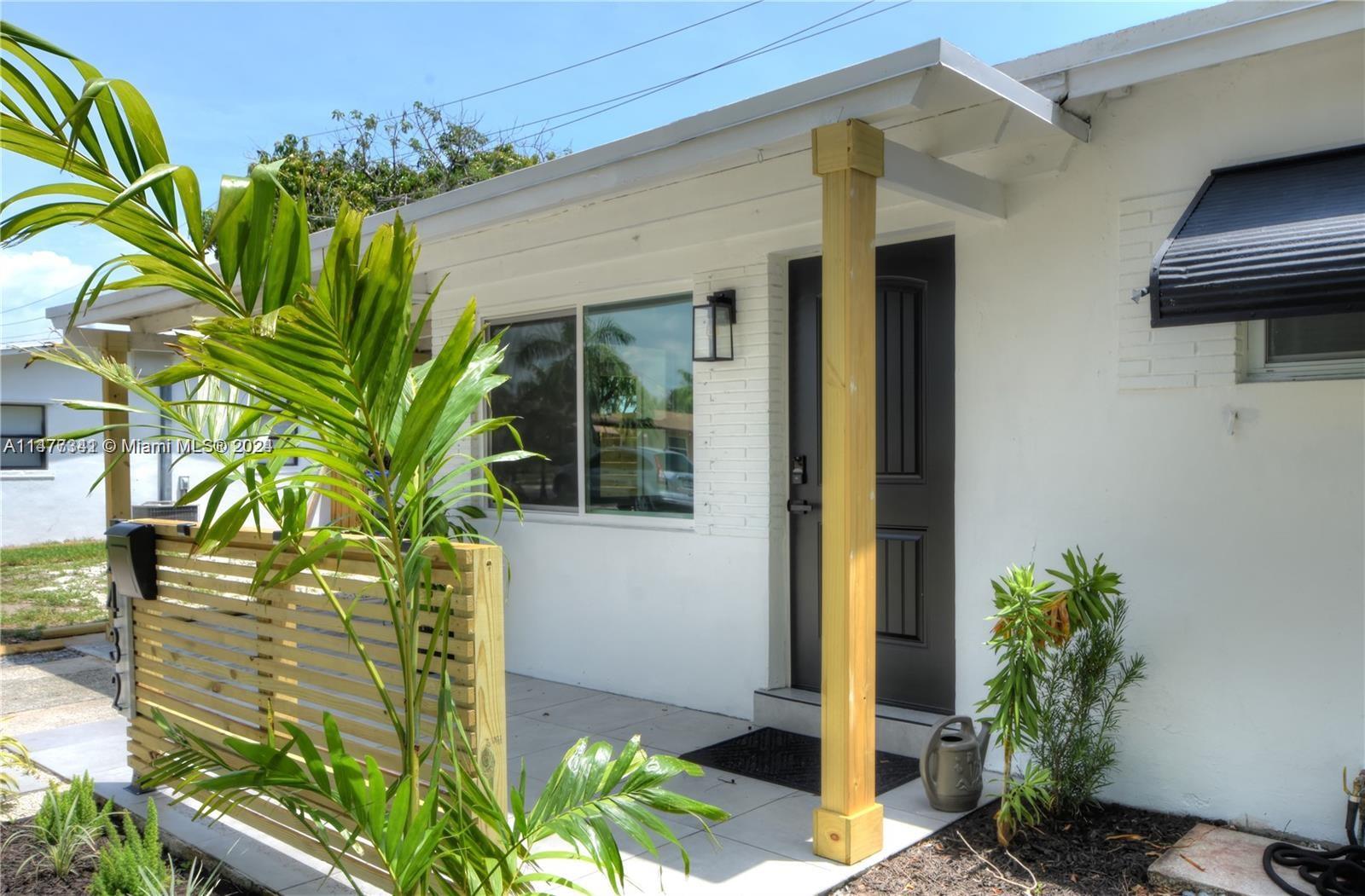2432 NE 12TH AVE